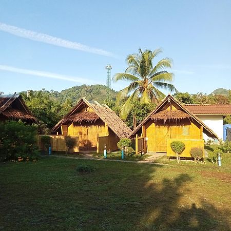 Koh Mook Oyoy Reggaebar Bungalow Esterno foto