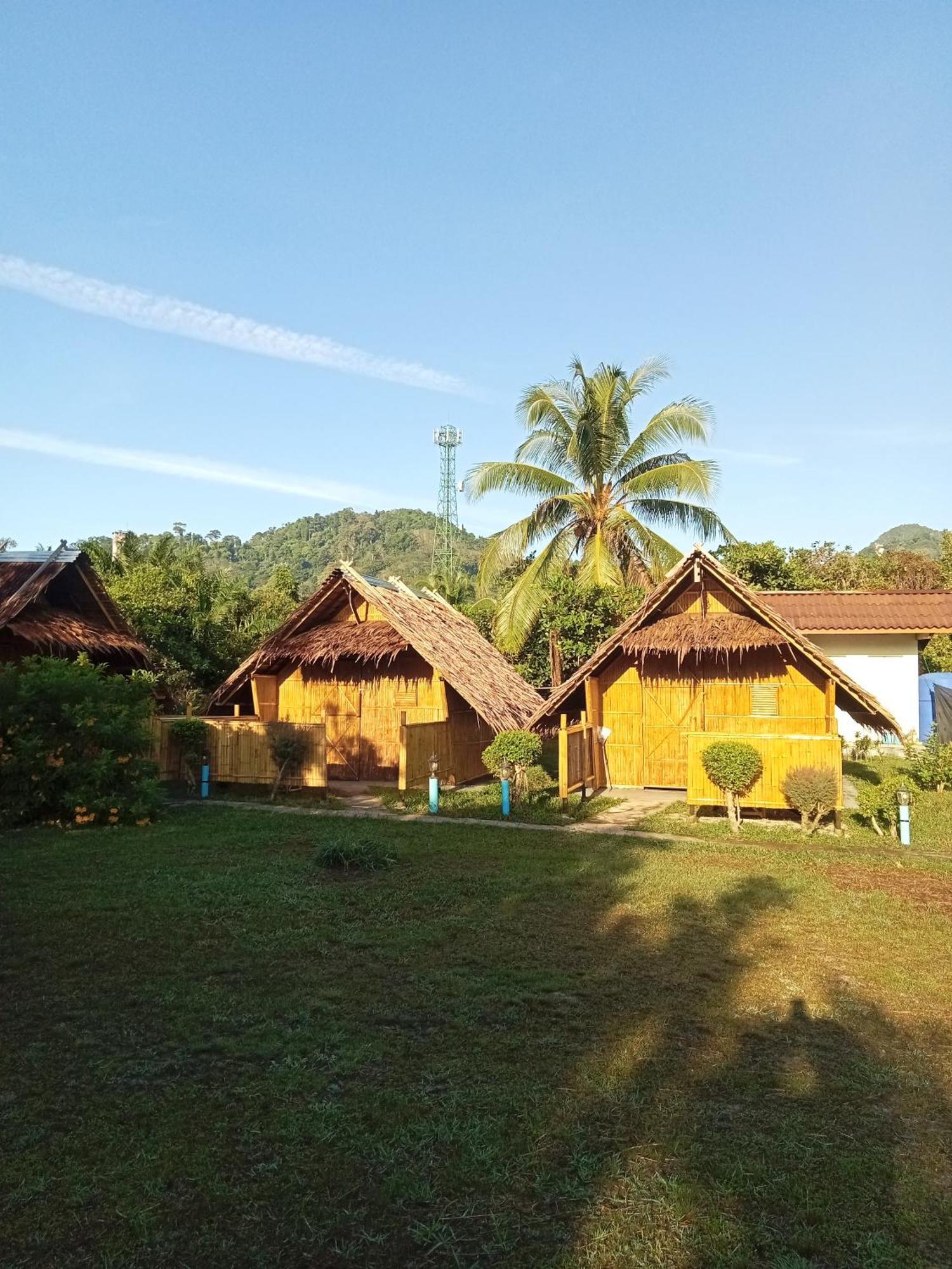 Koh Mook Oyoy Reggaebar Bungalow Esterno foto